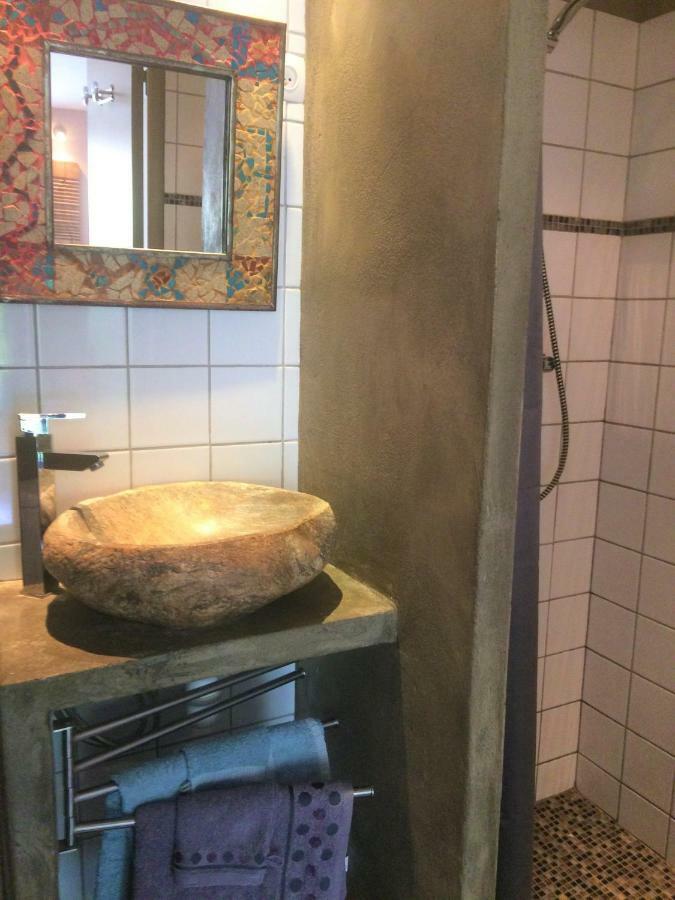 Les Deux Chemins 호텔 Mons  외부 사진